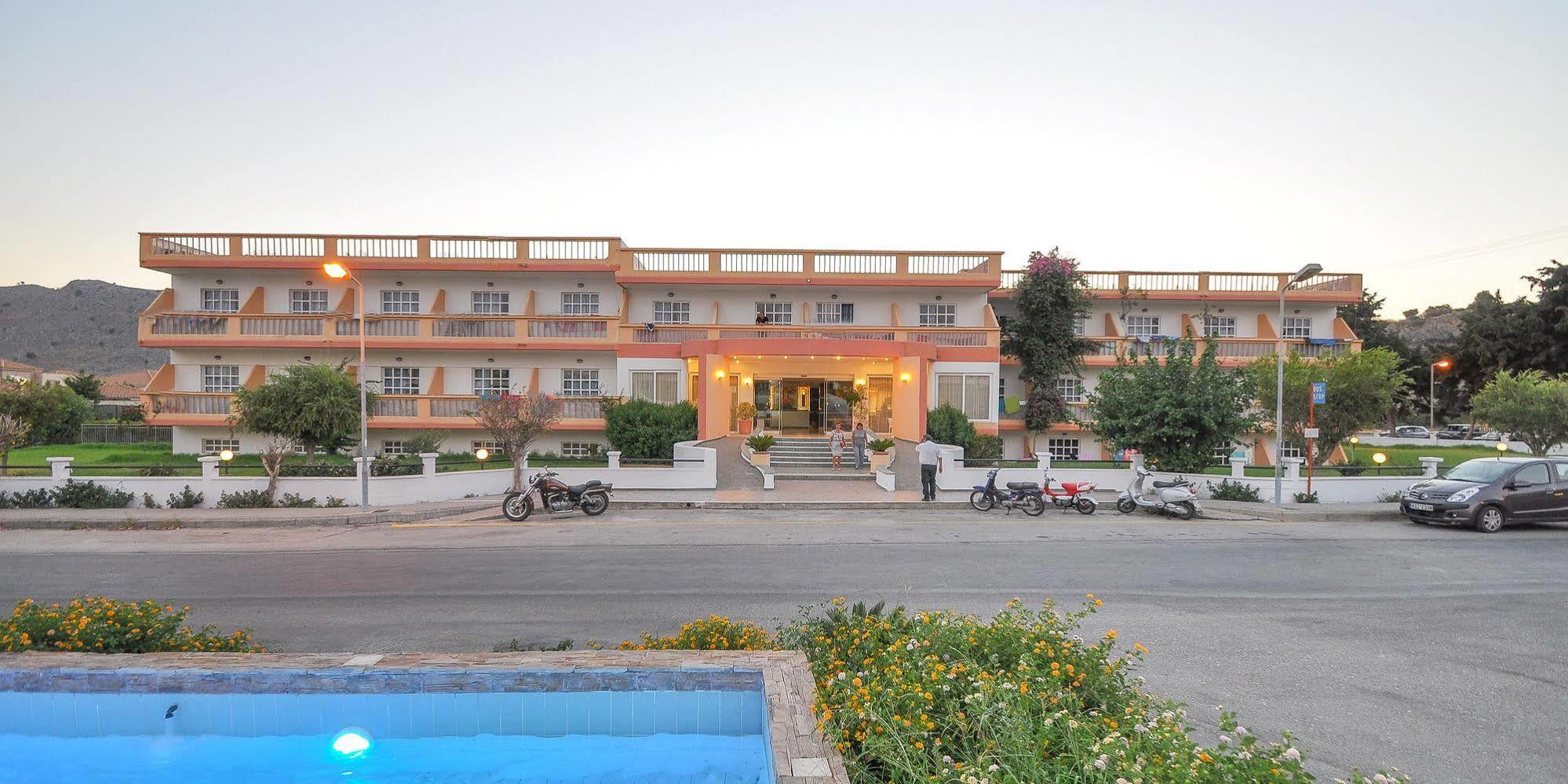 קולימביה Alfa Hotel מראה חיצוני תמונה